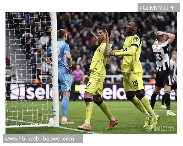 美国后卫麦肯齐谈波帅期望希望能效仿罗梅罗的踢球风格