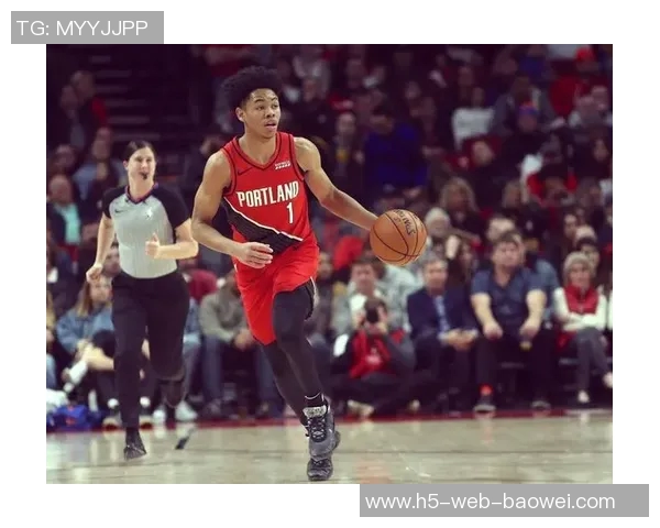 安芬尼西蒙斯：通过努力阅读比赛提升侵略性为球队注入强大能量