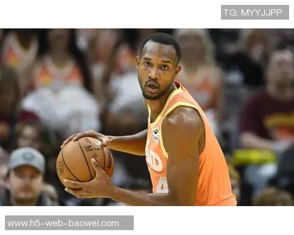 布斯自信发声称只有少数GM能比肩自己为何NBA球队不愿意签约我