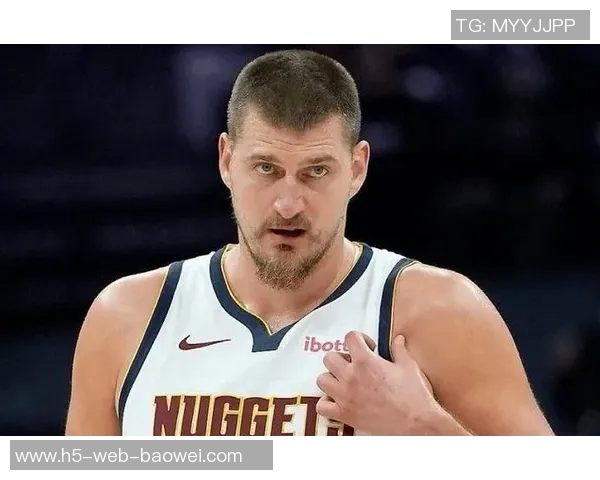 专家解读约基奇膝伤情况乐观为过度伸展或挫伤最坏可能是前交叉韧带撕裂