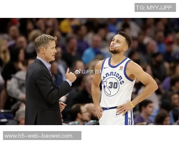 库里回应追梦与科尔争执称会以职业方式妥善处理此事